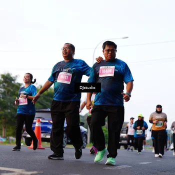Runner Photo 4878643