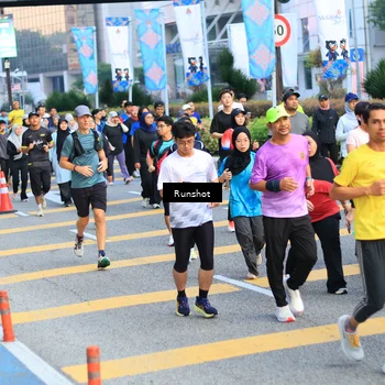 Runner Photo 4878683