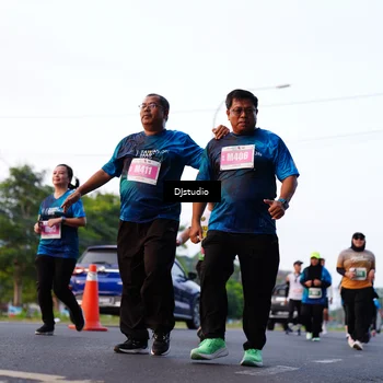 Runner Photo 4878715