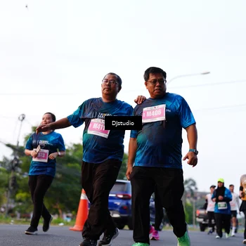 Runner Photo 4878837