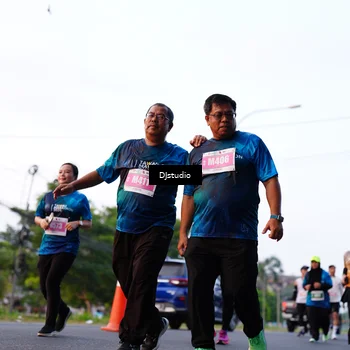 Runner Photo 4878876