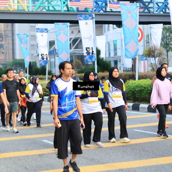 Runner Photo 4878895