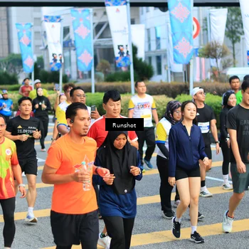 Runner Photo 4878981