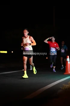 Runner Photo 4879026