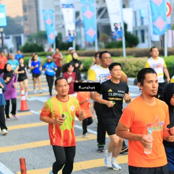 Runner Photo 4879053