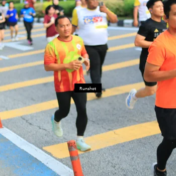 Runner Photo 4879054