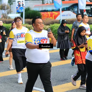 Runner Photo 4879075