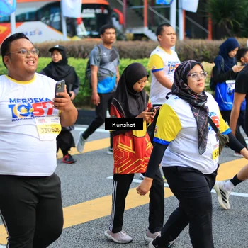 Runner Photo 4879115