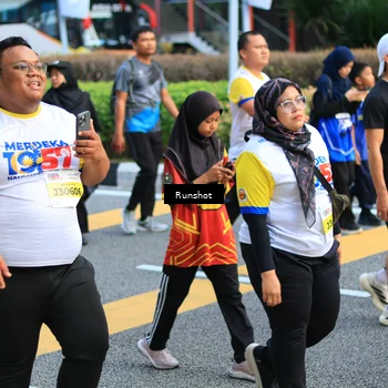 Runner Photo 4879116