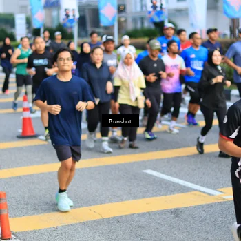 Runner Photo 4879288