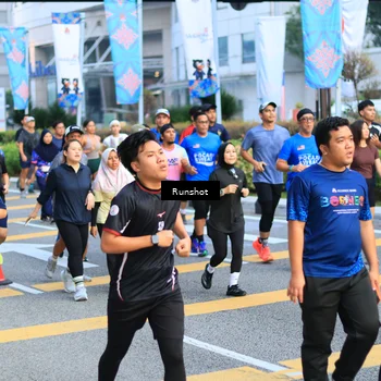 Runner Photo 4879302