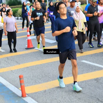 Runner Photo 4879305
