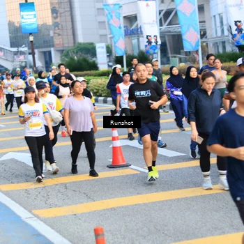 Runner Photo 4879347