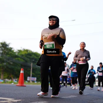Runner Photo 4879408