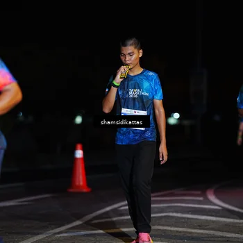 Runner Photo 4879429