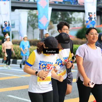 Runner Photo 4879431