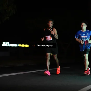 Runner Photo 4879469