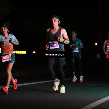 Runner Photo 4879512