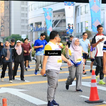 Runner Photo 4879615