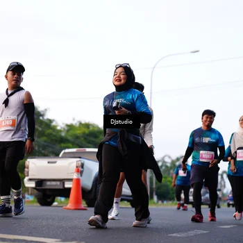 Runner Photo 4879843
