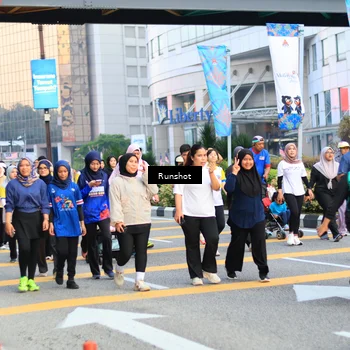 Runner Photo 4879894
