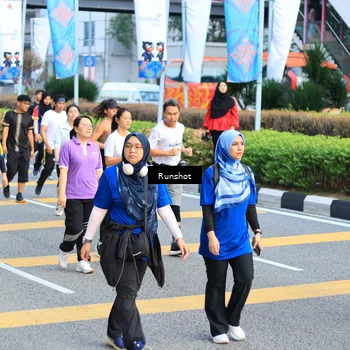 Runner Photo 4880001