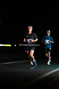 Runner Photo 4880008