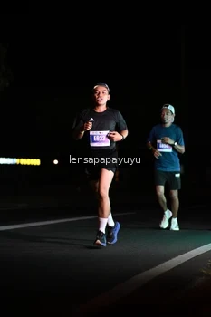 Runner Photo 4880037