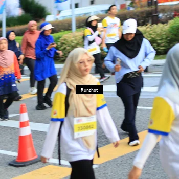 Runner Photo 4880058