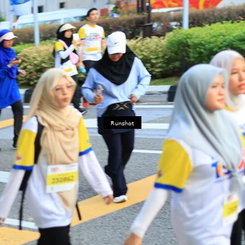 Runner Photo 4880069