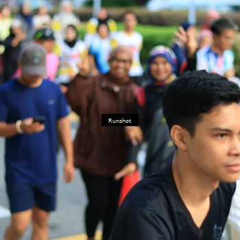 Runner Photo 4880074