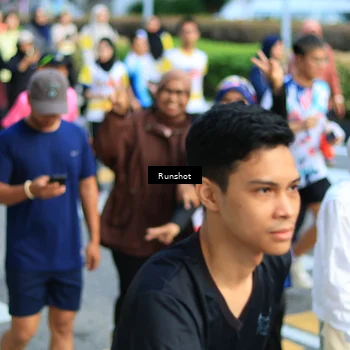 Runner Photo 4880079