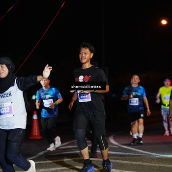 Runner Photo 4880100