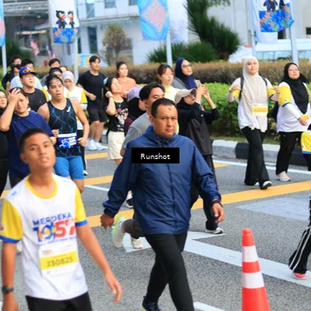 Runner Photo 4880105