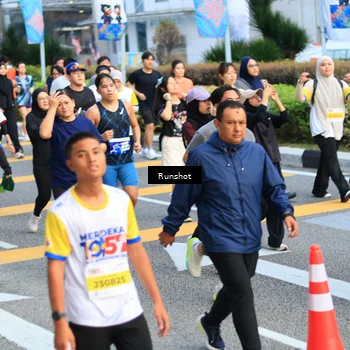 Runner Photo 4880107