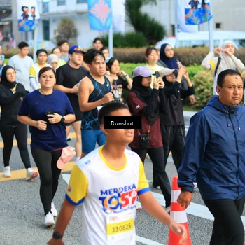 Runner Photo 4880113