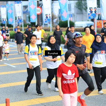 Runner Photo 4880117
