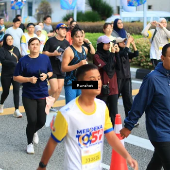 Runner Photo 4880118