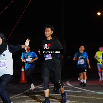 Runner Photo 4880123