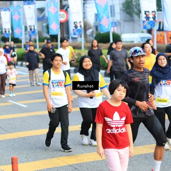 Runner Photo 4880135