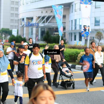 Runner Photo 4880214