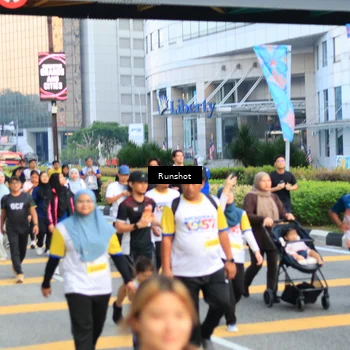 Runner Photo 4880243