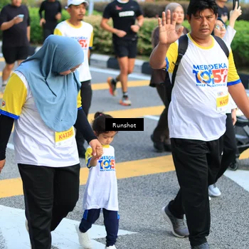 Runner Photo 4880308