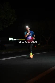 Runner Photo 4880445