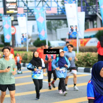 Runner Photo 4880450