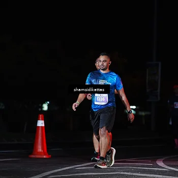 Runner Photo 4880671