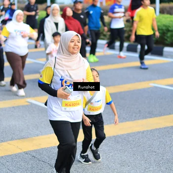 Runner Photo 4880717