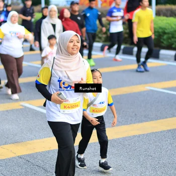 Runner Photo 4880777