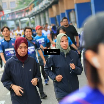 Runner Photo 4881120