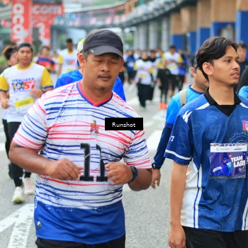 Runner Photo 4881149